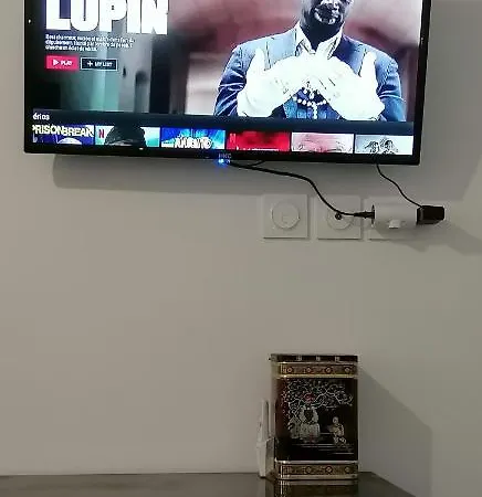 Le Montesquieu Апартаменты *