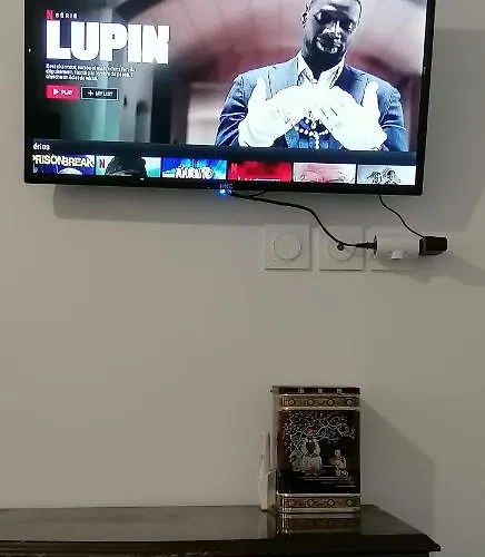 Le Montesquieu Апартаменты *